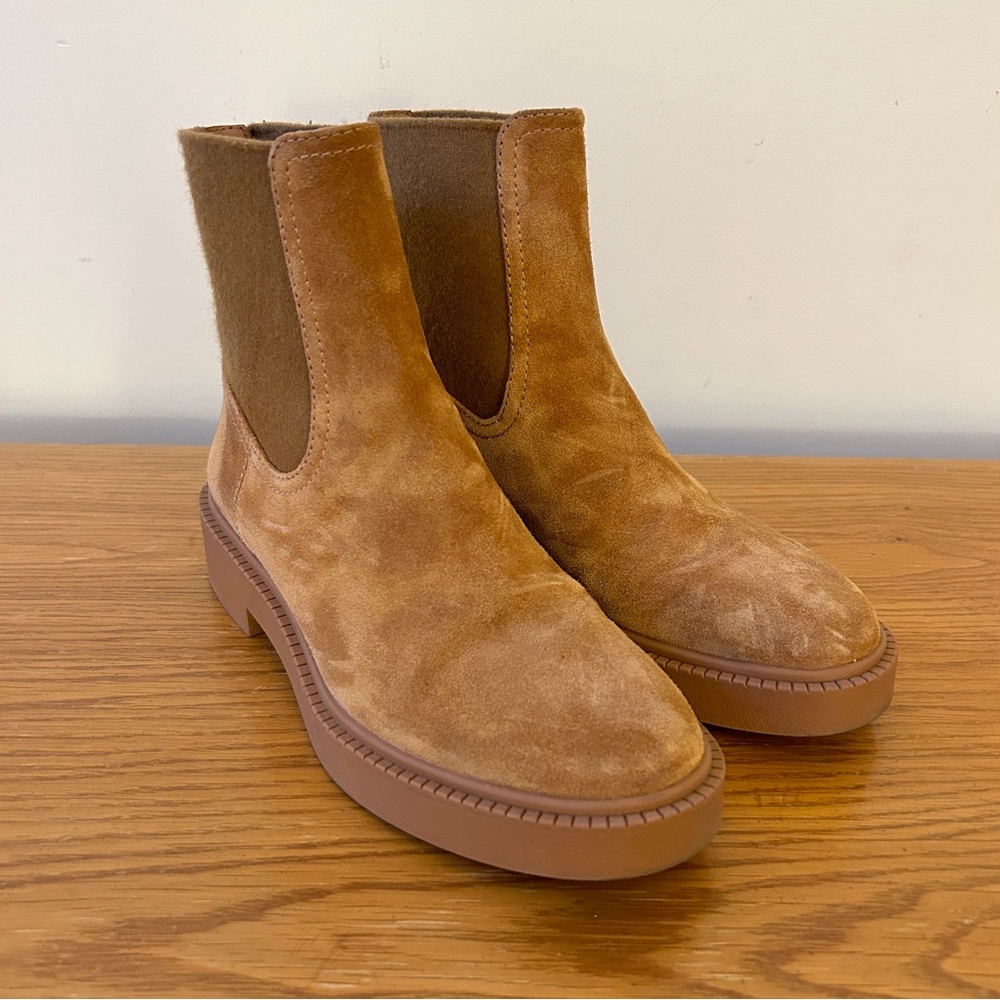 Vince Suede Chelsea Boots